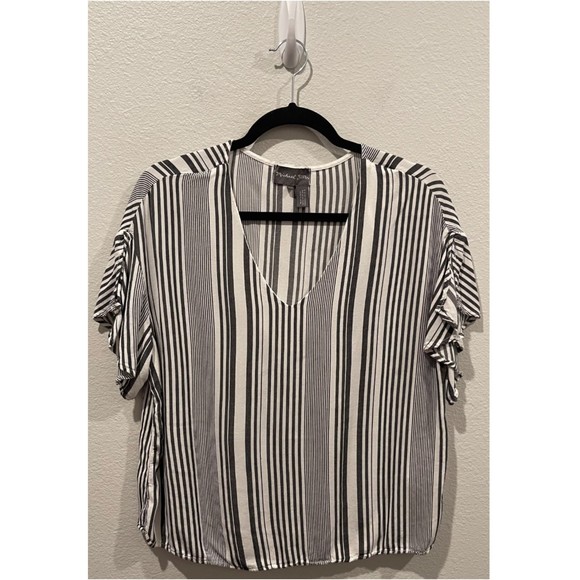 MICHAEL STARS Striped Ruffle Shirt Sleeve Boho Style Shirt - Picture 2 of 6